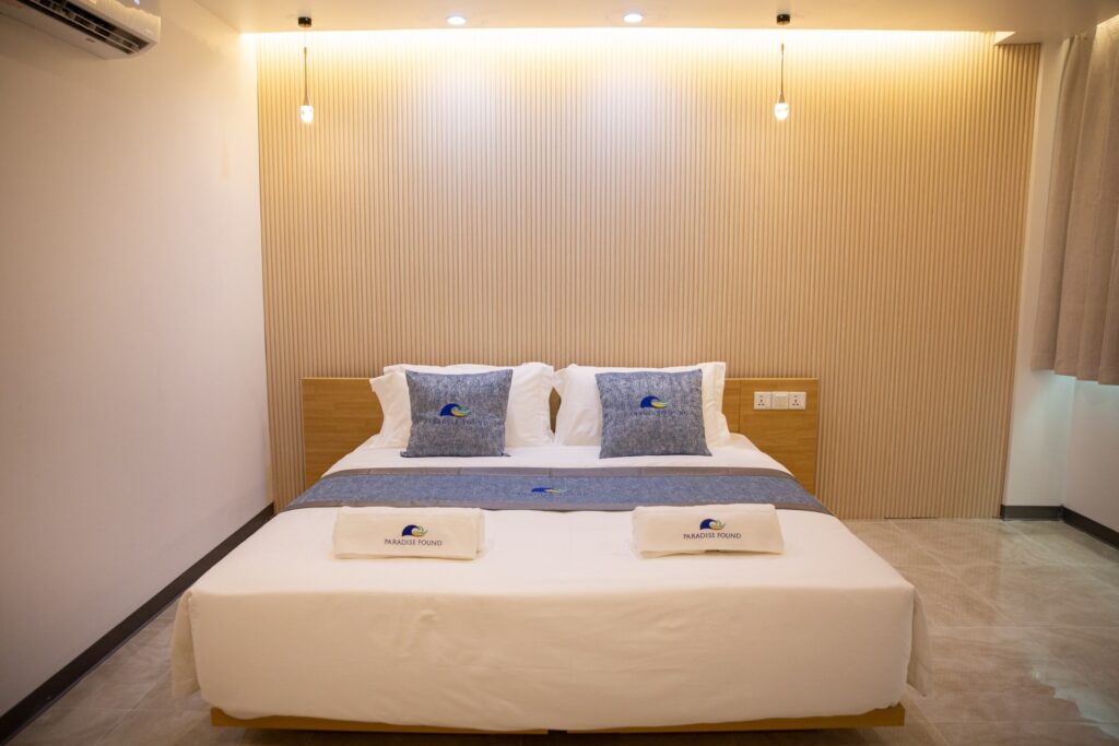 Superior Double or Twin Room with Sea View - Image 1