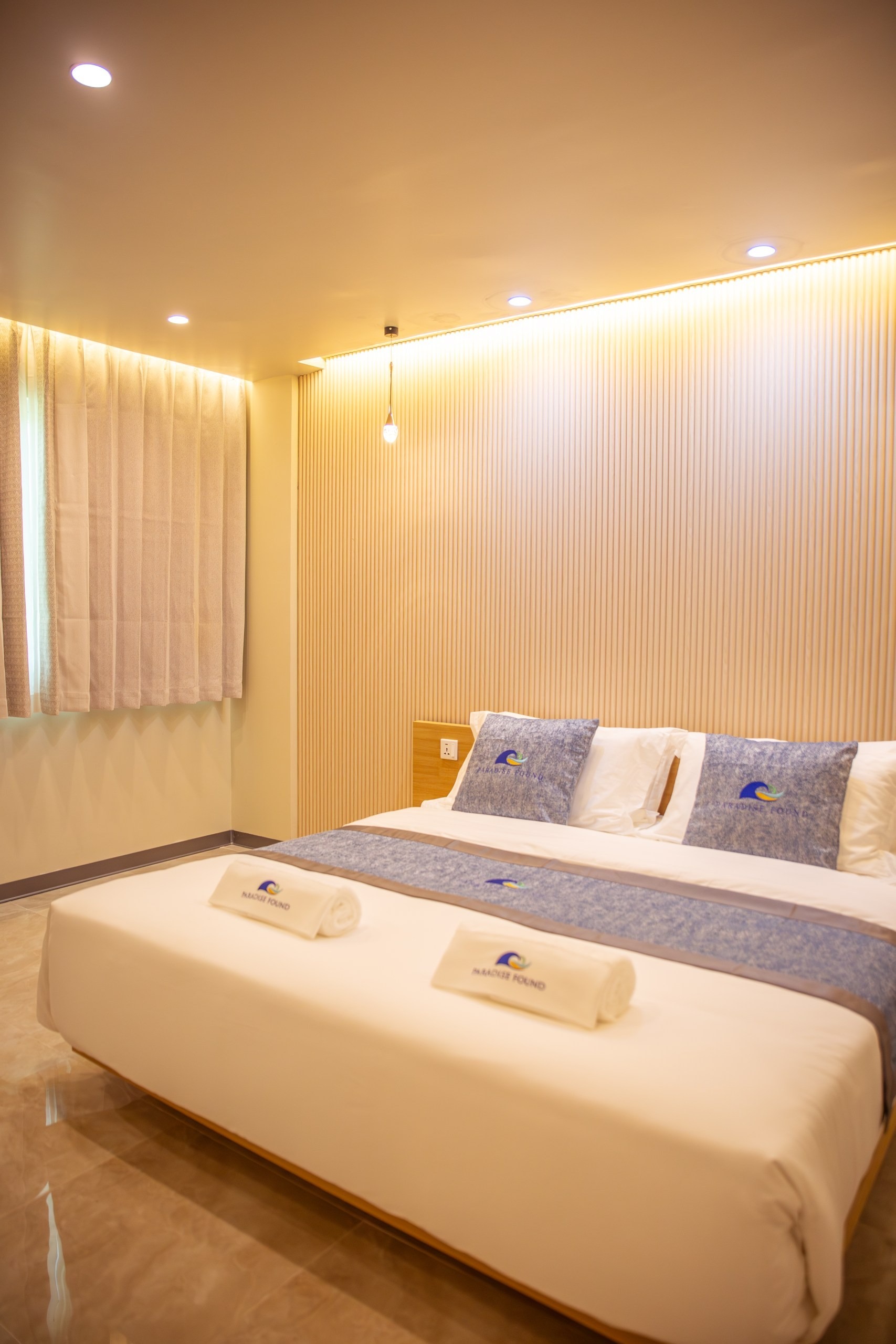 Deluxe Triple Room - Image 2