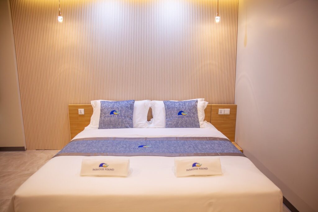 Deluxe Triple Room - Image 2
